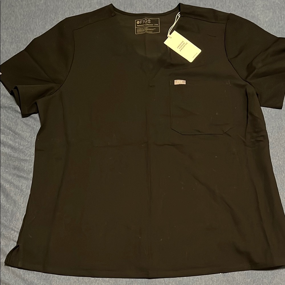 Figs women’s scrub top